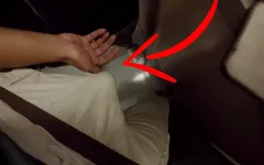 Een onbekende blonde milf met grote tieten begon mijn lul aan te raken in de metro! Dat heet geknede seks?