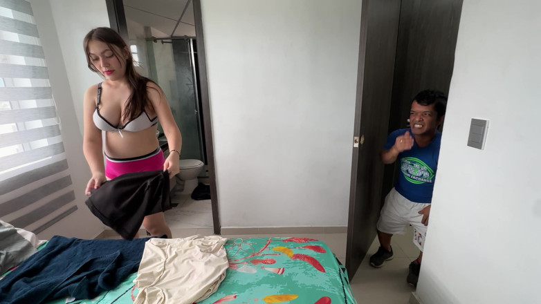 Julianaburning: I Watch My Latina Stepsister Taking a Shower