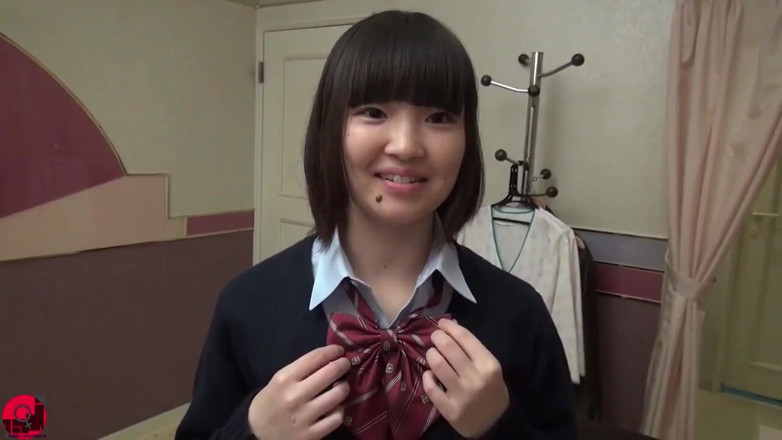 Studio JAV Launcher: Bambini in uniforme 0510 senza censure
