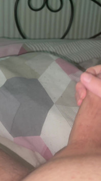 Freundin gibt mir einen handjob