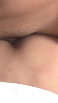 Vysokoškoláci sexy tvrdé šukání na pohovce