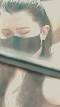แบ่งปัน Featuring Charlie Forde, Astrid Love