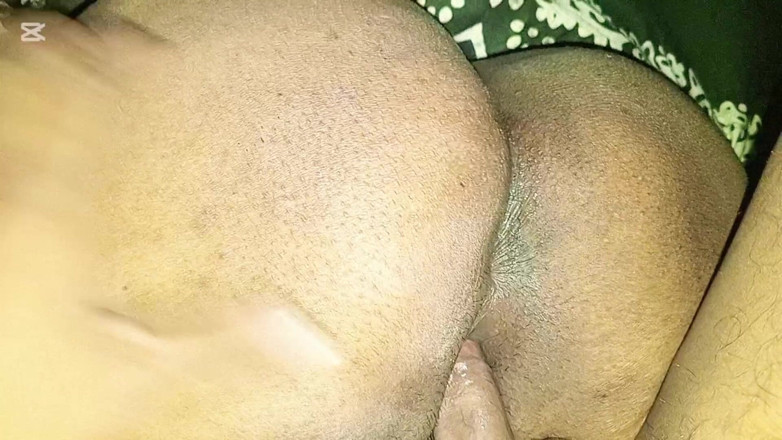 Rayhan0099: 14 ' día especial de febrero mi tía vecina follada por...