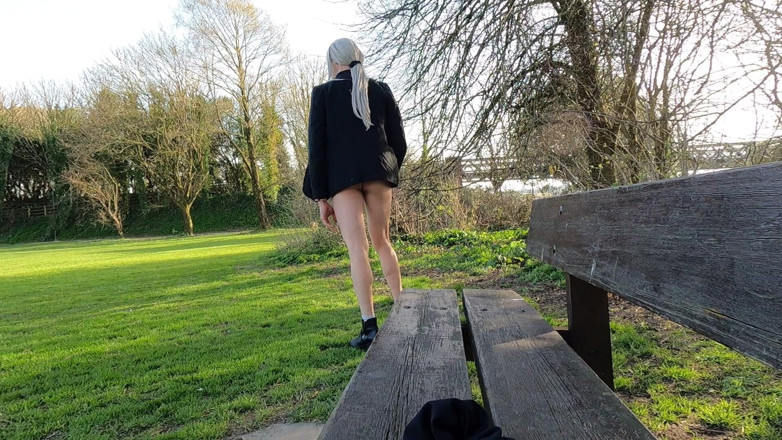 The Midnight Minx: Penghapusan celana dalam minx mid walk