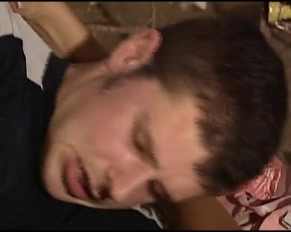 Deutsche Frauen: Elegancka niemka zerżnięta w ciasny anal