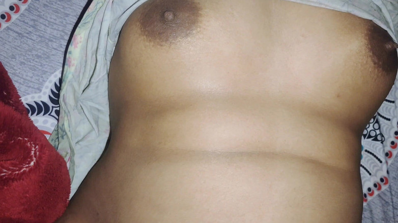 Faryal: 쪼이는 보지 또는 쪼이는 후장