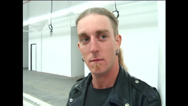 Little World: keras untuk lubang ketat