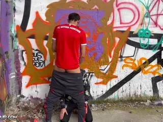 Citebeur - help me baas, mijn gaten staan in brand