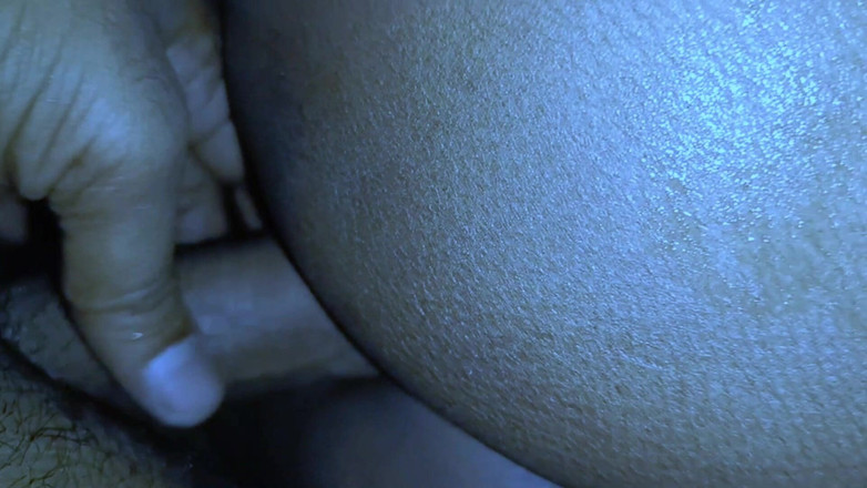 Desi Chamiya: Setelah lama aku menikmati seks dengan istriku.