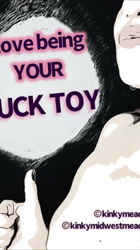 Twerking bra tjej som visar upp Butt Plugs.