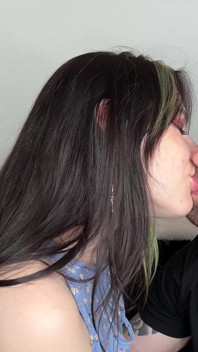 Makeout Session Couch Cam a 4K
