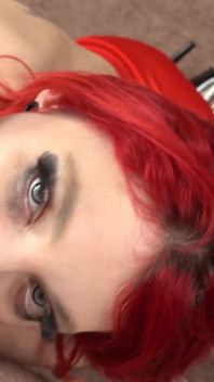 Taylor Nicole dělá JOi při sání ptáka