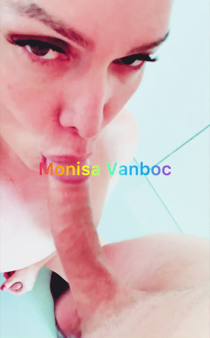 Monisa Vanboc: Esta Mañana Chupé Una Polla Belga Grande Hasta El Fondo...