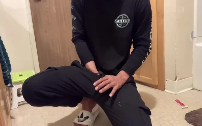 Xooshua (xblue18): If You Open Your Legs, I'll Put My Penis in...