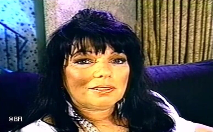 Nasty matures and dirty grannies club: Вінтажна груповуха з волохатою зрілою