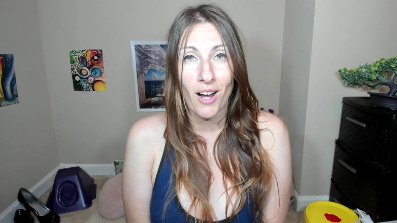 Victoria Lotus: Ben's Cock Rating 6 Out of 10
