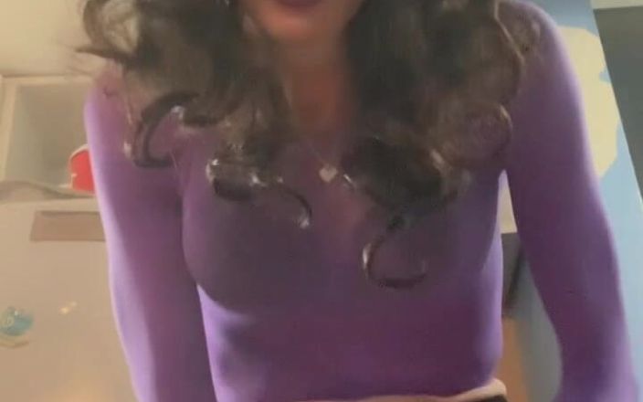 Lisa Luvly: セクシーなクロス/トランスプレイング