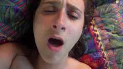 ATK Girlfriends: Virtuální dovolená na Havaji s Ashley Adams 3/6