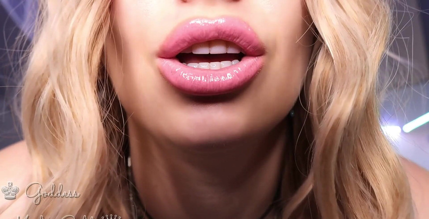 Goddess Misha Goldy: Hari ini Saya Mahu Awak Pancut Ke Dalam Tangan Awak...