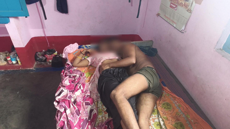 Sobha rani: ヒット・ハイ・バービー・カ・ビデオ インジョイ・ボーイフレンド