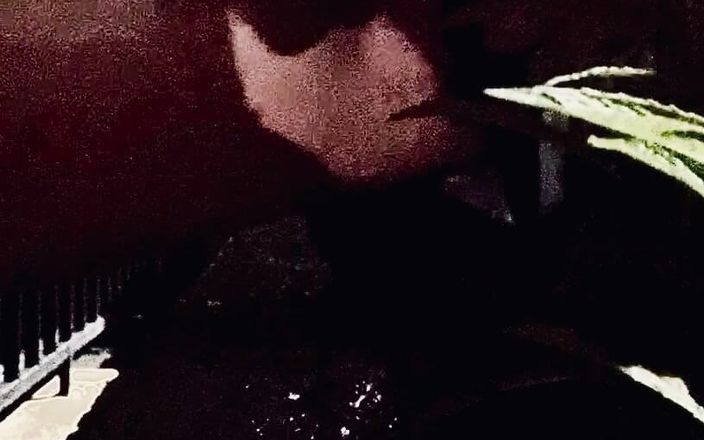 CityFemalePissMarker: Gündelik çiş teslimat yemeğimi bekliyor