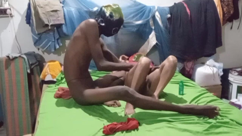 Bengaliauntykichut: I Fingered the Local Neighbor Auntie's Pussy with Great Pleasure