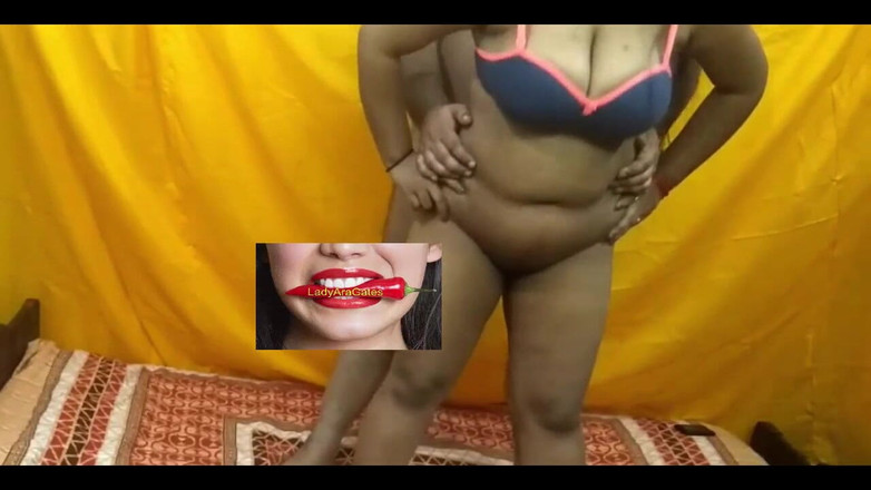 Hotty Jiya Sharmaa: Уникальный секс новой индийской девушки на улице в хинди аудиозвонок для наслаждения