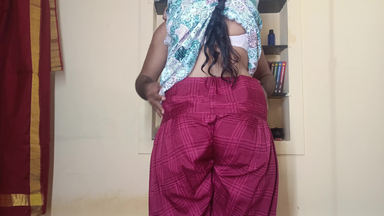 Palani69: Casalinga scopata a pecorina xxx
