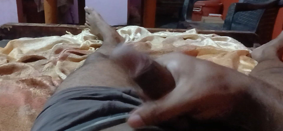 darksiders_eyes_love: Amateur Solo Dick Stroking Session Job Big Stepdaddy Dick Amateur...