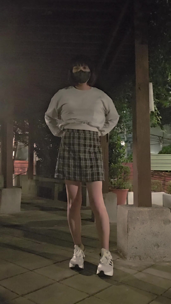 Taiwancdgirl: 내 팬티에 사정한 다음 입어