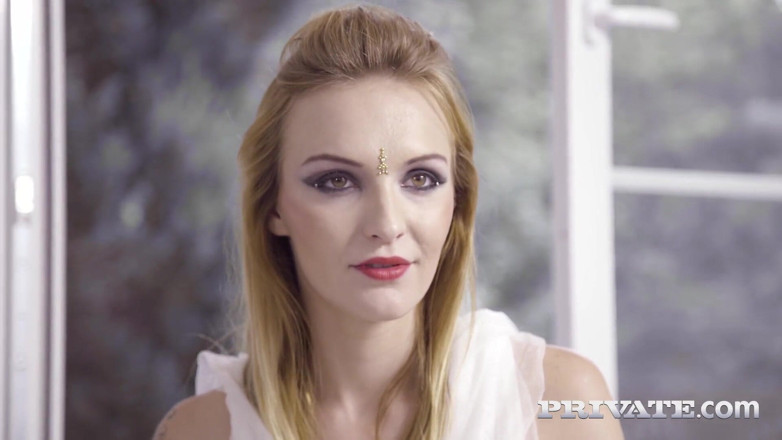 Private.com: Evelina Darling Stretching Out Both Holes Intense DP Action