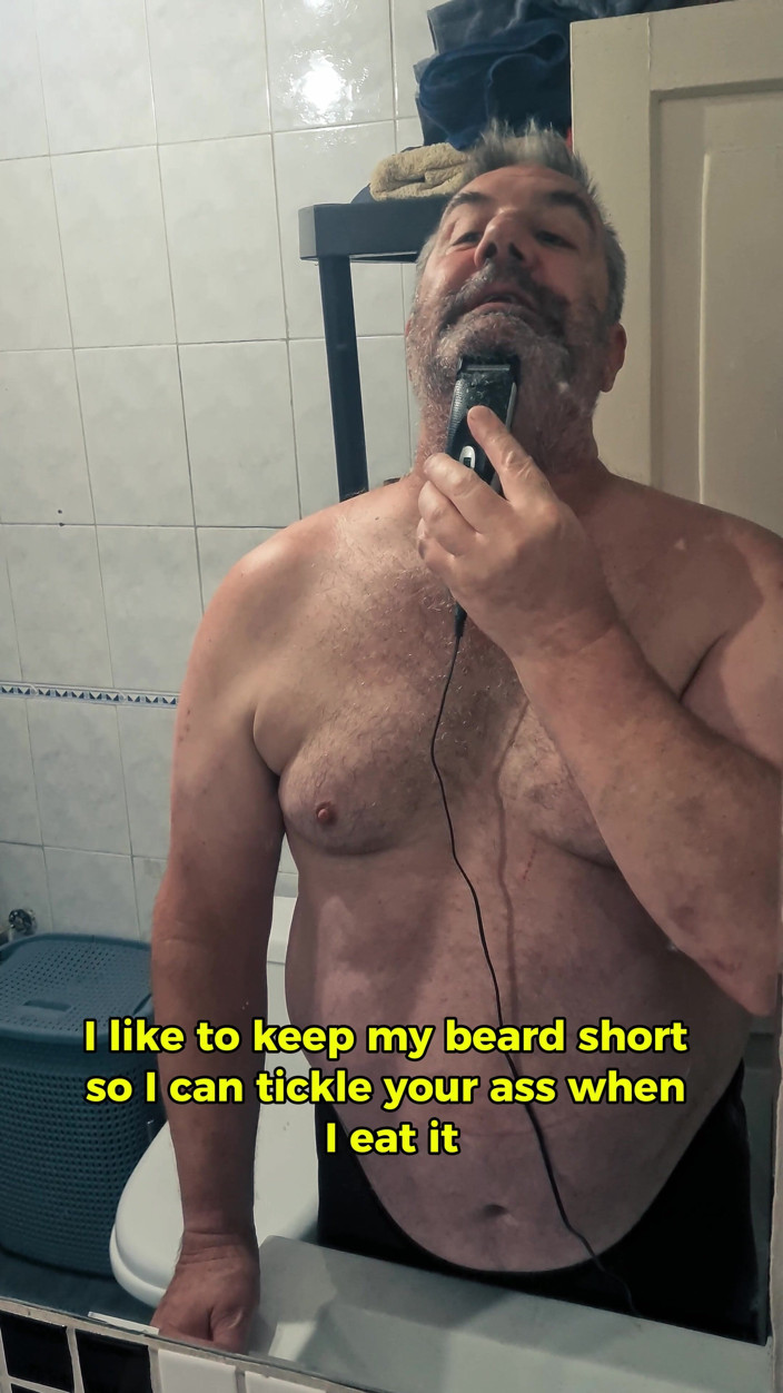 Punchbagplz: Before the Fight - Silver Stepdaddy Boxer POV