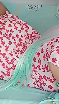 1047 ลูกพี่ลูกน้องสาวไปผิดห้องและโดนเย็ดน้ําเงี่ยนไหลเยิ้มโดยบังเอิญ