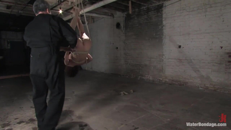 Water Bondage by Kink: Calicò