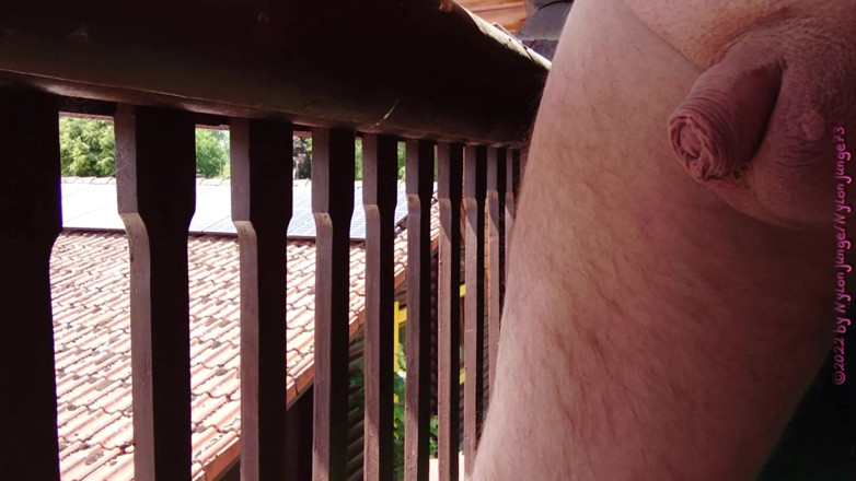 Carmen_Nylonjunge: Small nudist test