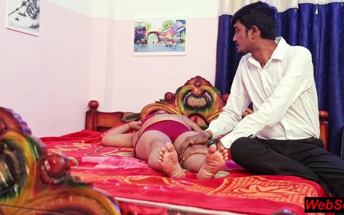 WebSex Premium: Istri kaya India ngentot sama pelayan hotel! Reality Sex