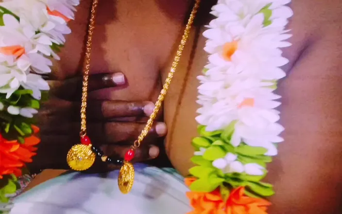 Telugu honey lips: Indian Sex Stepdaughter and Stepdad Hardcore Fucking. Telugu Dirty Talks.