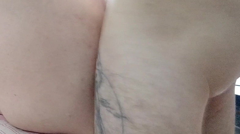 Zona901: Ik neuk het vlezige poesje van een dikke vrouw met...