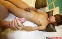 Hello Lady Boy: Minyon Taylandlı bebek sert boşalıyor