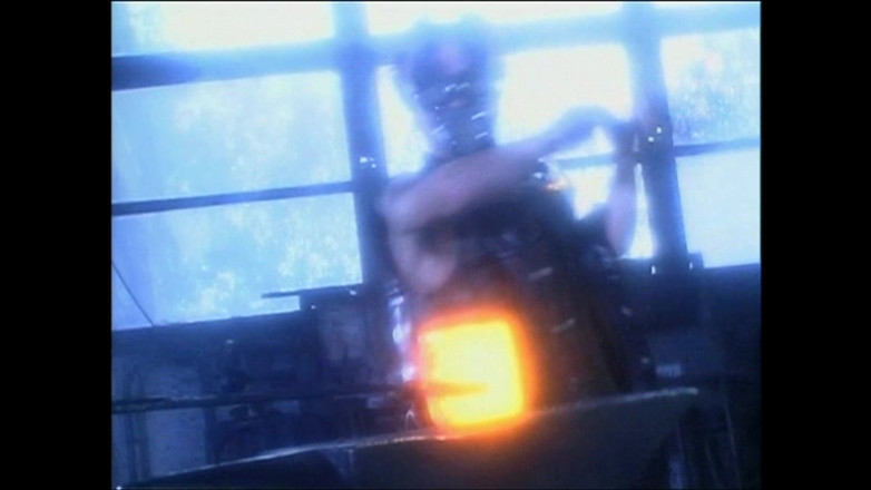 The Power of Love: Velký tvrdý penis udeří těsnou mokrou kundičku