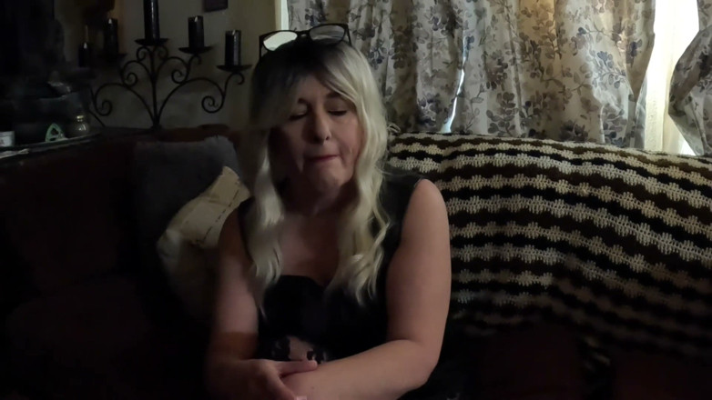 Homesteadmama: Sfw Smoking Compilation