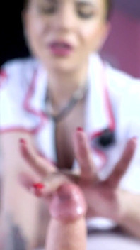 Sestra Joy - Injekce ponížování