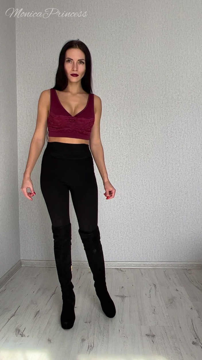 Princess Monica: Великанша сжимает крошечных мужчин и поедает