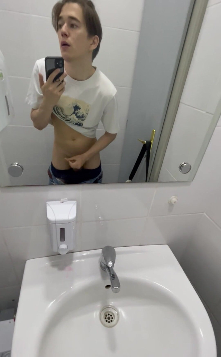 Alex Davey: Vandaag reed ik op mijn fiets (een vriend gaf het me...