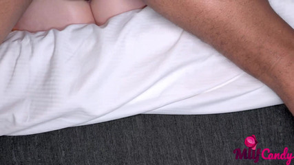 MilfCandy: Mc dörtlü Jenn Cameron ve Samantha Extreme do 2 büyük zenci