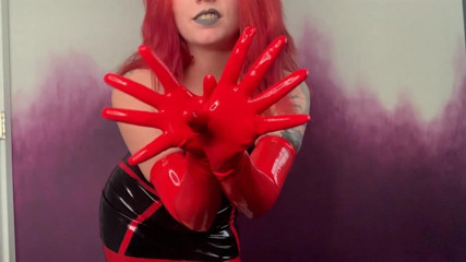 Deanna deadly: Eine schnelle WICHsanleitung für mein latexkleid und meine handschuhe