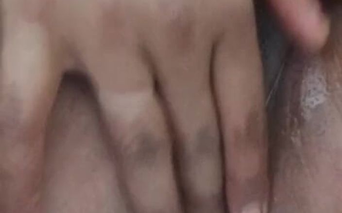 Rajasthan girl: Rajasthans sunny leone sätter henne i henne