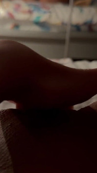 De cerca despertar caliente y cachonda! Solo orgasmos, coño apretado y mojado, en el interior, final feliz con tu hermanastra favorita