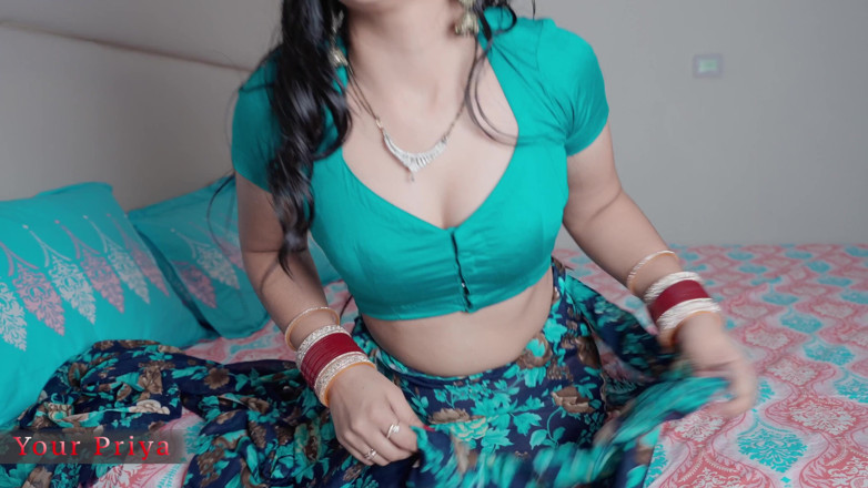 Your Priya: Desi Hot Bhabhi Fingering and Vibrator for Devar Ji in...