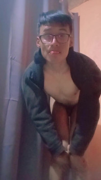 쪼이는 후장을 가진 마른 수동